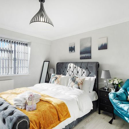 Spacious, 4 Bed, Garden, Parking, Excel London Ngoại thất bức ảnh
