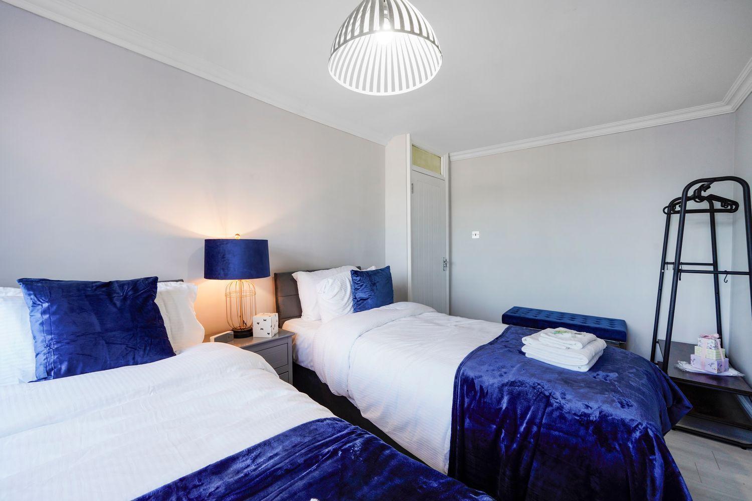 Spacious, 4 Bed, Garden, Parking, Excel London Ngoại thất bức ảnh
